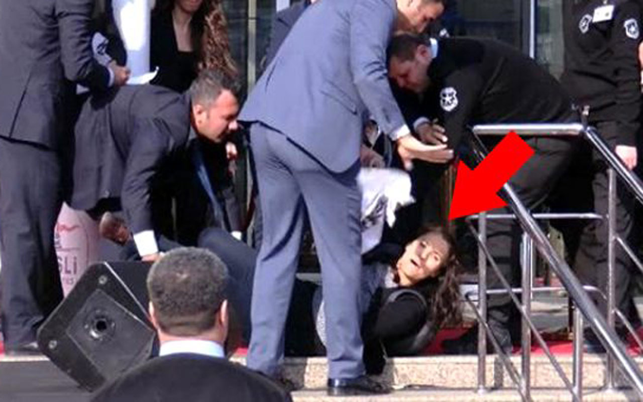 Kılıçdaroğlu'nun katıldığı açılışta olay çıktı! Pankart açmak isteyen kadına müdahale