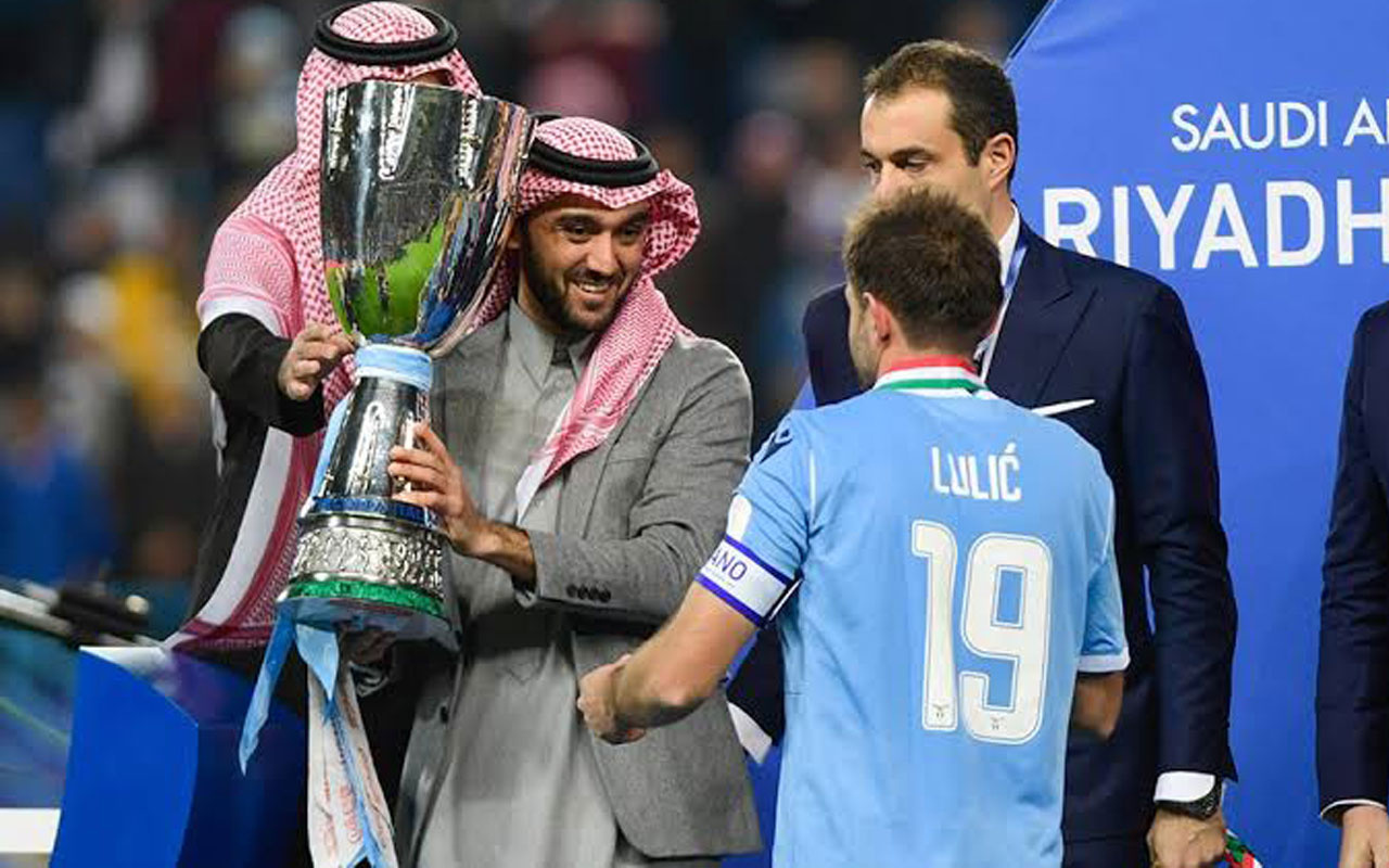 İtalya Süper Kupası Finali'nin Suudi Arabistan'da oynanması eleştiri topladı