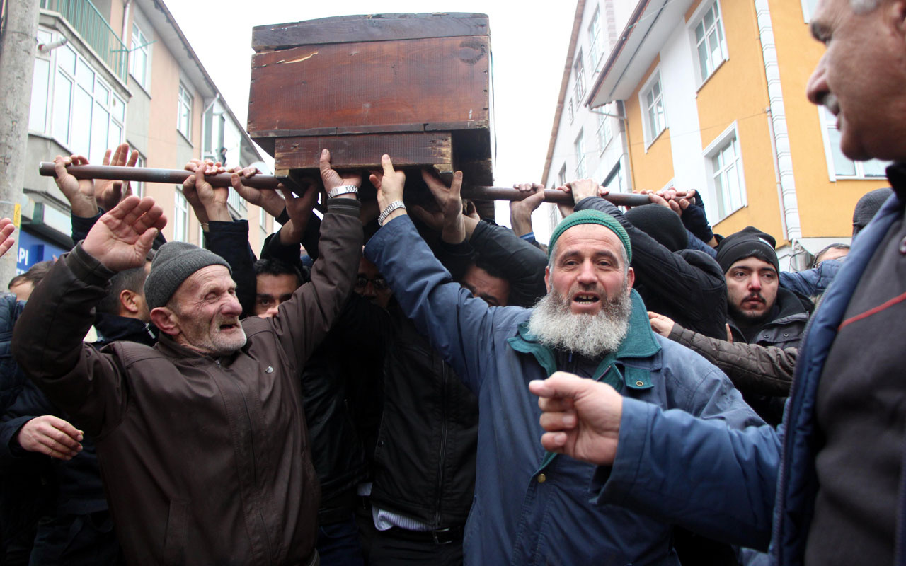 Yusuf Şengönül'ün cenazesinde izdiham oluştu