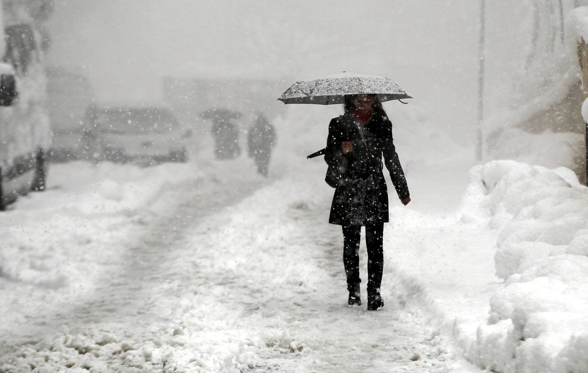 Kar yağışı nedeniyle 5 ilde okullar tatil işte tatil verilen il ve ilçeler