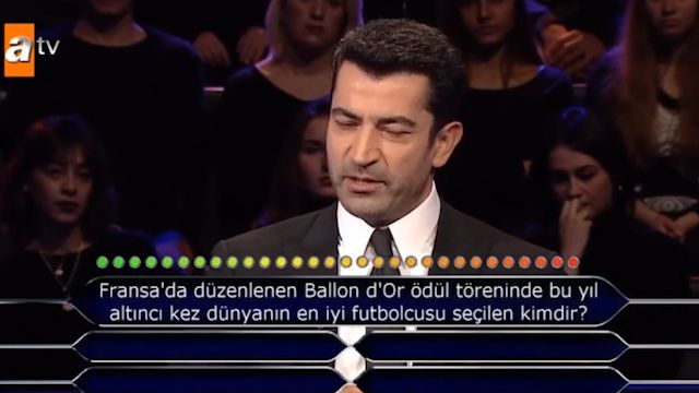 Kim Milyoner Olmak İster'de Sabri Sarıoğlu sorusu ve yanıt olay oldu