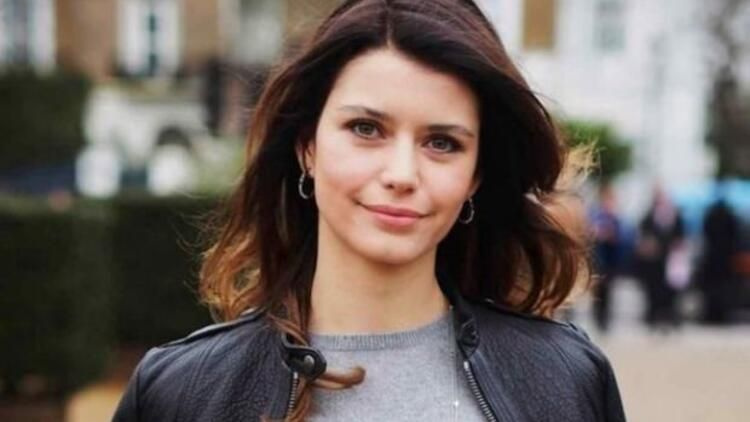 Beren Saat'ten annelik açıklaması Atiye'de sevişme sahnesi olay olmuştu