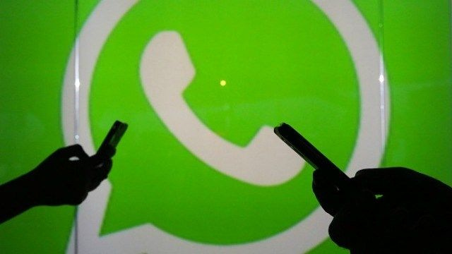 Kullanıcılar dikkat! WhatsApp o telefonların fişini çekiyor