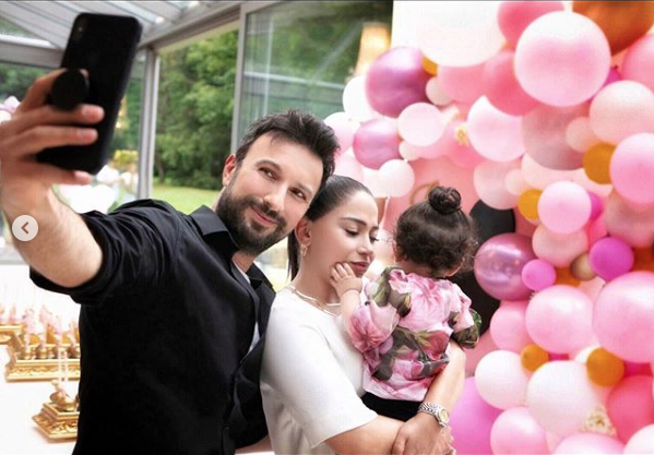 Tarkan ve Pınar Tevetoğlu'nun ikinci çocuklarının cinsiyeti belli oldu adı bakın ne olacak