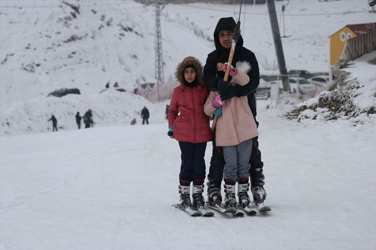 Okullar hangi illerde tatil edildi? Yarın kar tatili haberi var mı işte kar tatilleri