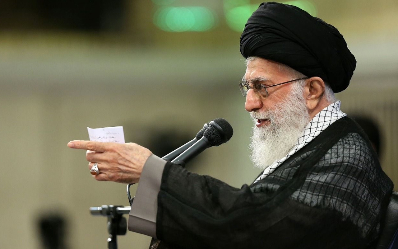 İran lideri Ali Hamaney: İsveç İslam dünyasına karşı "savaşçı tavır" aldı!