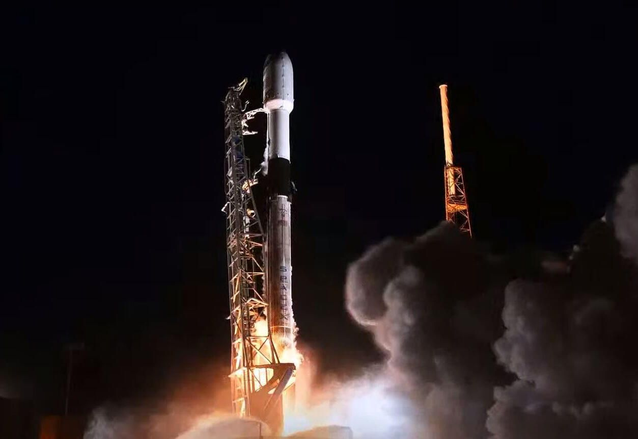SpaceX, 60 internet uydusunu daha yörüngeye gönderdi