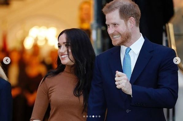 Prens Harry eşi Meghan Markle ile Kraliyet ailesinden çekildi