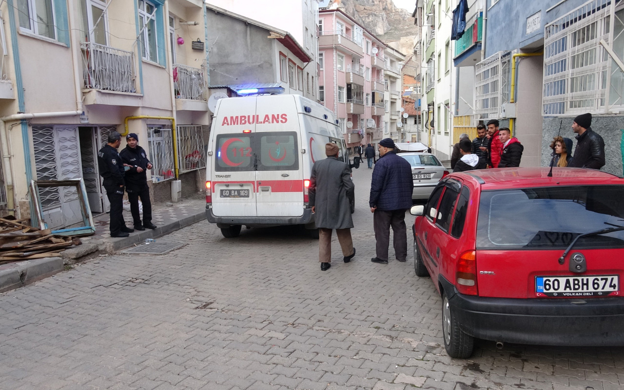 Tokat'ta kavgayı ayırmak isterken bıçaklanan öğrenci hayatını kaybetti