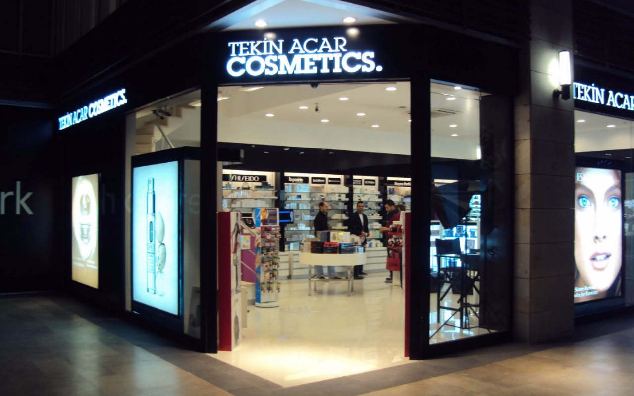 Ünlü kozmetik firması Tekin Acar iflas etti!