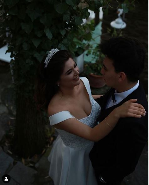 Hanife Gürdal Kemal Ayvaz'ın düğün fotoğraflarını sildi! Soyadını bıraktı