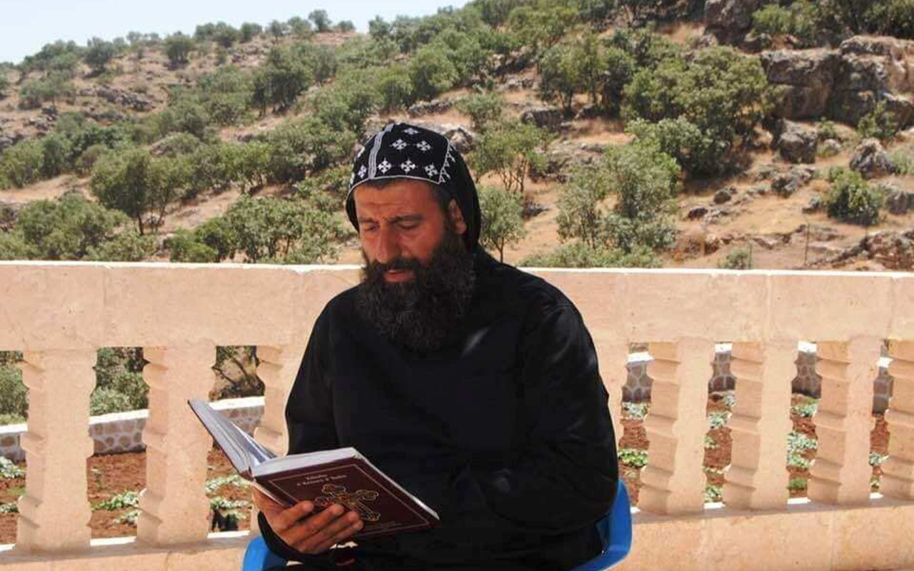 Mor Yakup Manastırı rahibi Sefer Bileçen PKK'lı saklamaktan gözaltında