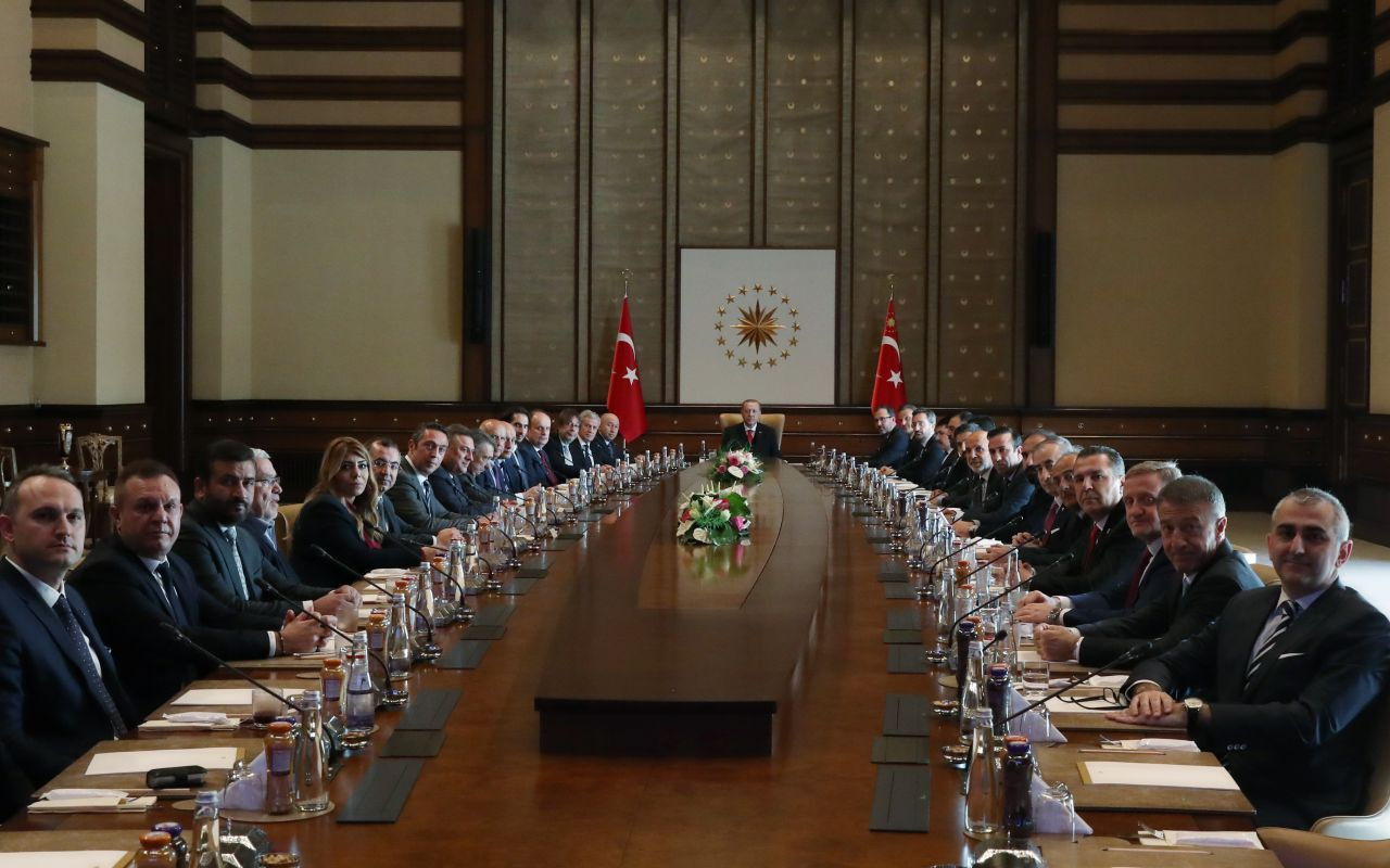 Cumhurbaşkanı Erdoğan Kulüpler Birliği üyelerini kabul etti