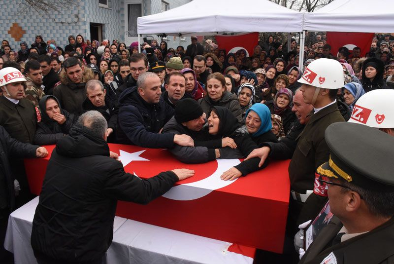 Şehit Uzman Çavuş Bayram Günay Edirne'de gözyaşlarıyla uğurlandı