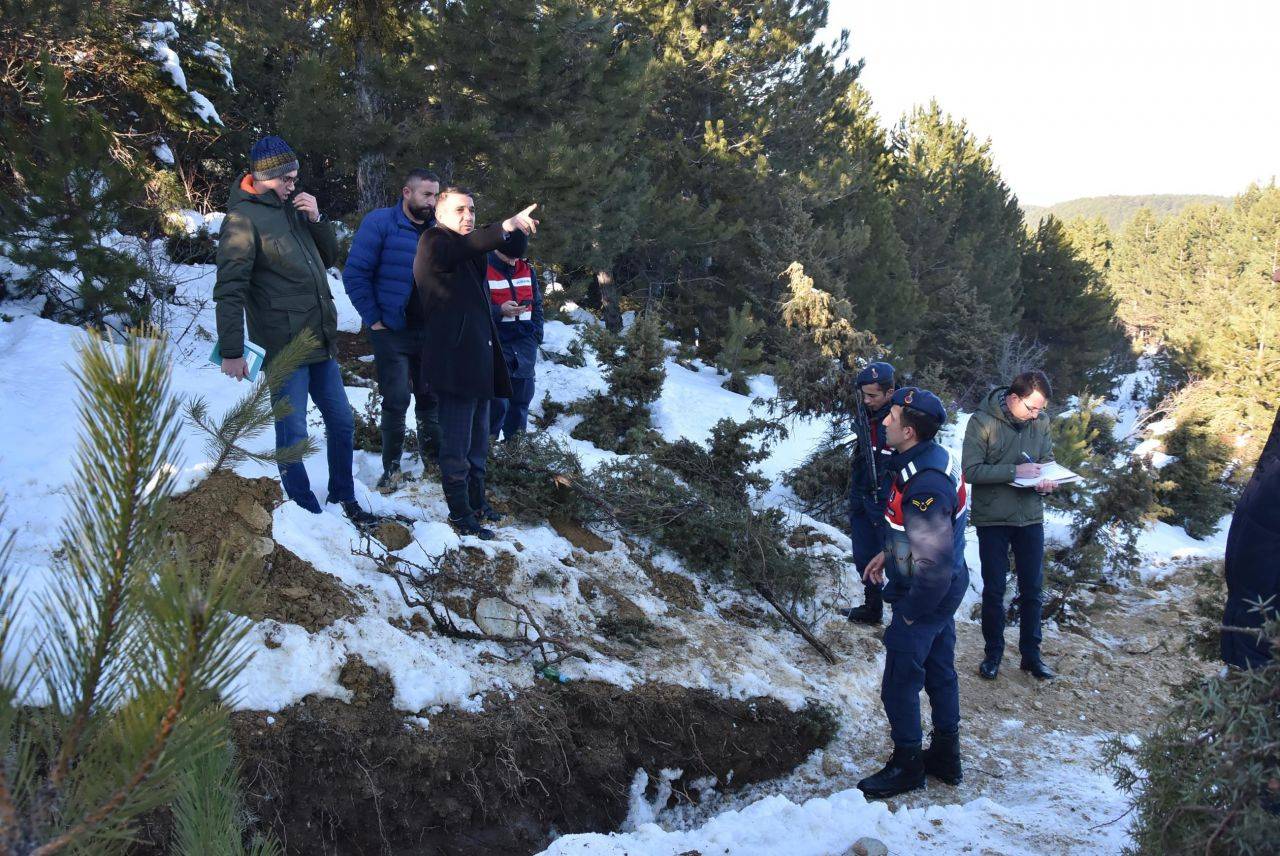 Dedikoduları duyan Dumlupınar Kaymakamı dedektif gibi iz sürüp olayı çözdü