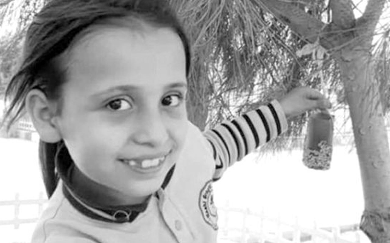 Olay yeri İzmir! Alevlerin arasında kalan minik kız feci şekilde can verdi