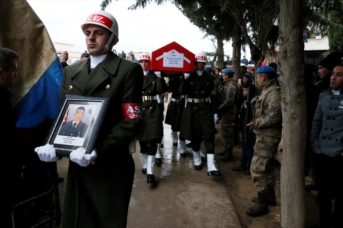 Şehit Piyade Uzman Onbaşı Mustafa Alpaklı Şanlıurfa'da son yolculuğuna uğurlandı