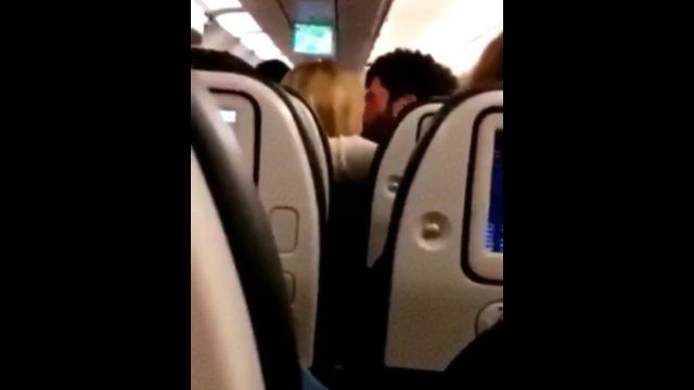 Akın Akınözü ile sevgilisi Sandra Pestemalciyan'ın öpüşme videosu kaldırıldı