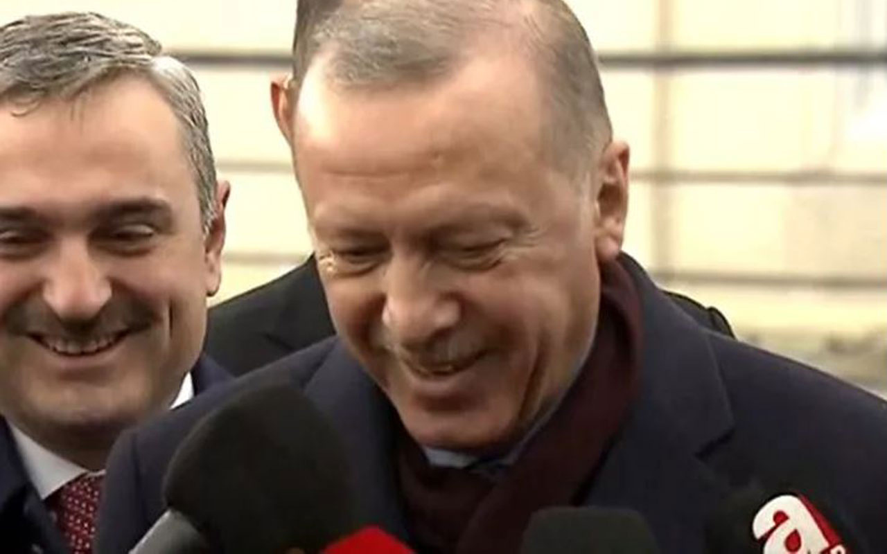 Erdoğan gazetecinin sorusunu gülerek yanıtladı: Aferin bana unuttuğumu hatırlattın