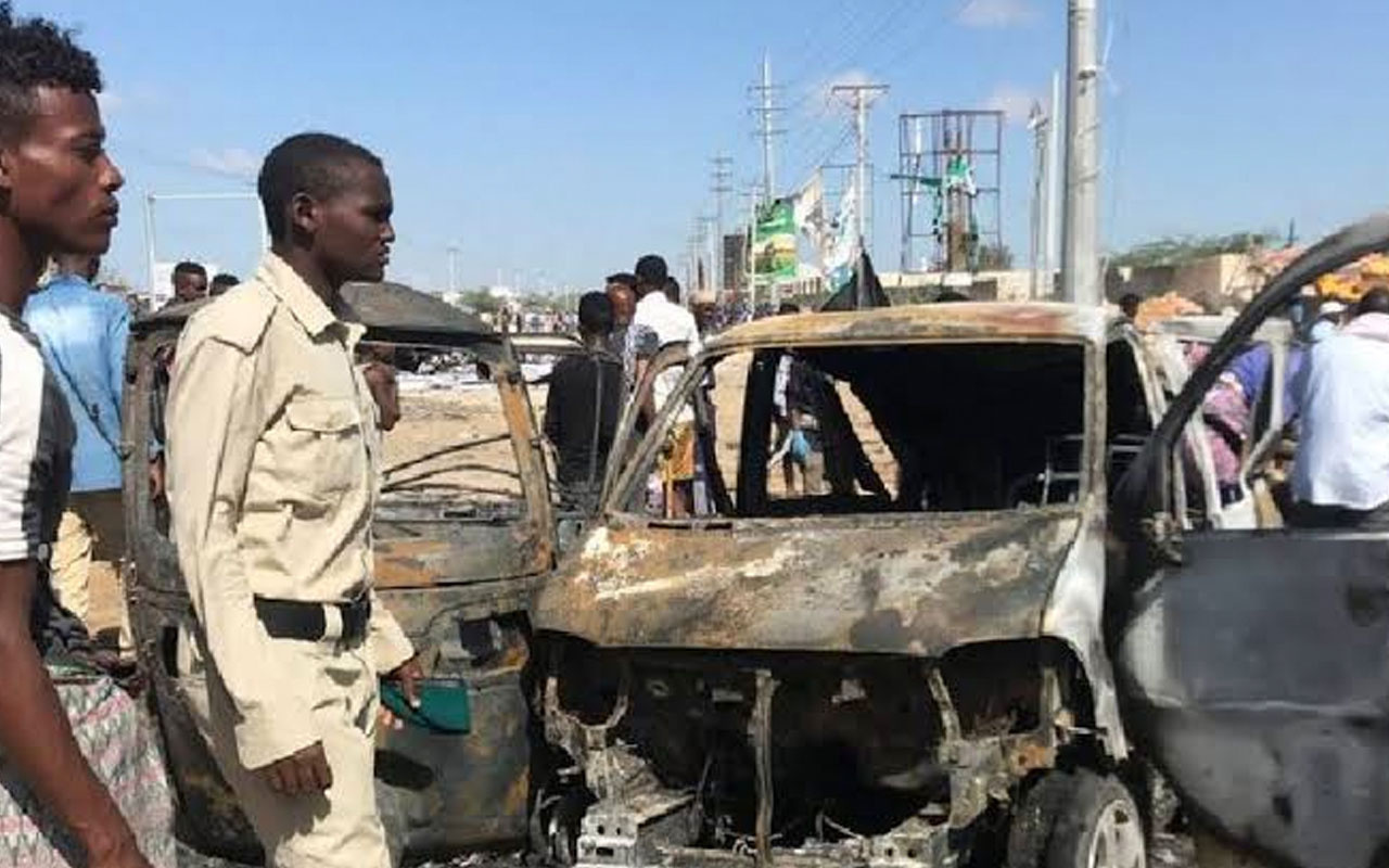 Somali'de yine Türkler hedef! Müteahhitlere bombalı saldırı düzenlendi