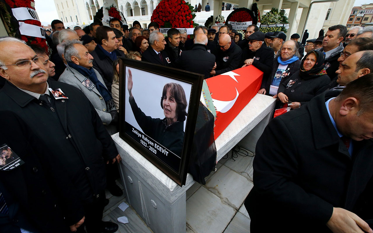 Rahşan Ecevit'in cenazesi son yolculuğuna uğurlandı