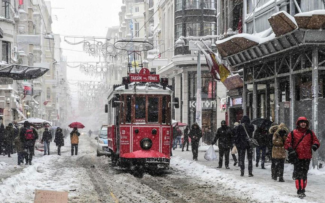 Meteoroloji'den İstanbul'a kar ve buzlanma uyarısı