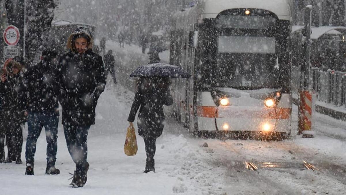 Meteoroloji'den İstanbul'a kar ve buzlanma uyarısı