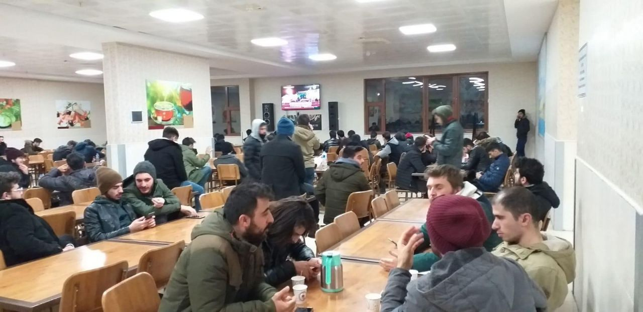 Elazığ'daki deprem sonrası Gençlik ve Spor Bakanlığı seferber oldu