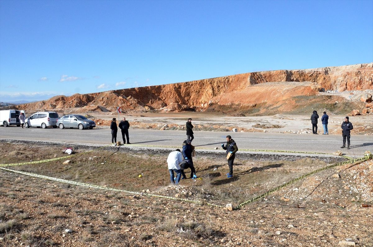 Karaman'da 11 yıl önce kaybolan kadına ait olduğu sanılan kemik parçaları bulundu