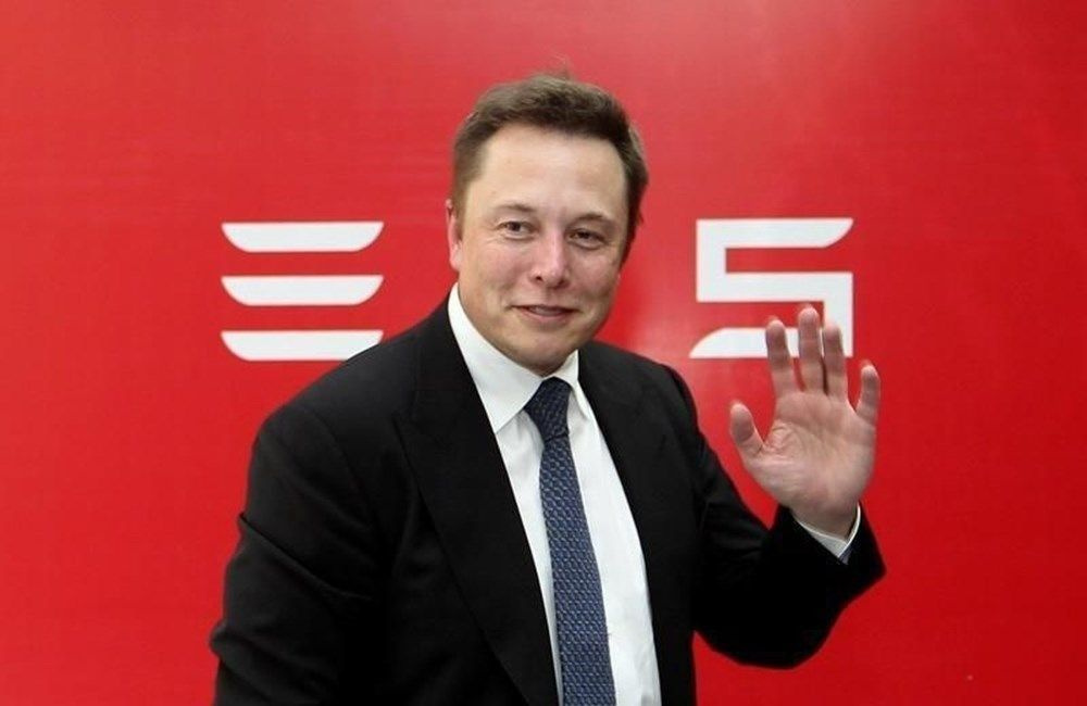 Tesla sayesinde Elon Musk'ın kişisel serveti 1 günde 12 milyon dolar arttı