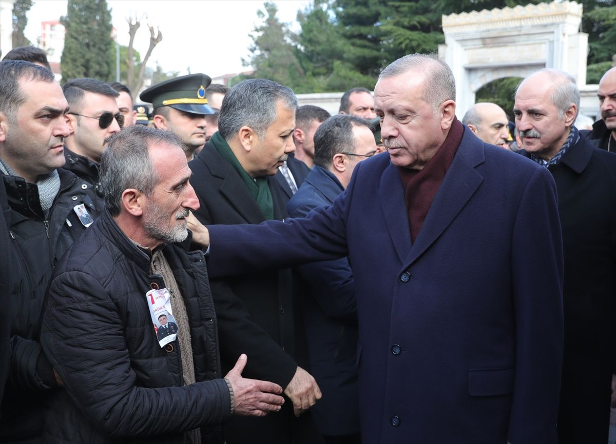 Çığ faciası şehitlerine gözyaşları içinde veda Erdoğan da katıldı
