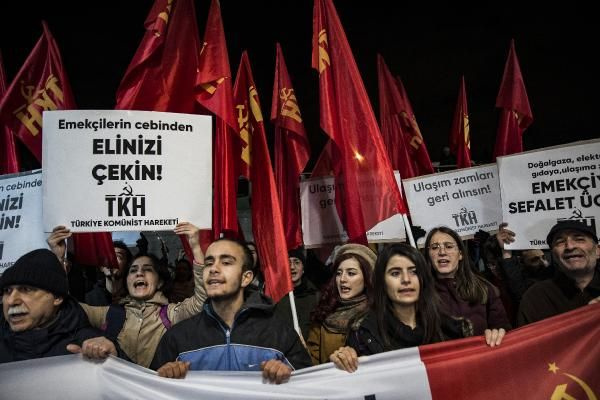 Ekrem İmamoğlu'na zam protestosu be sefer kendi mahallesinden