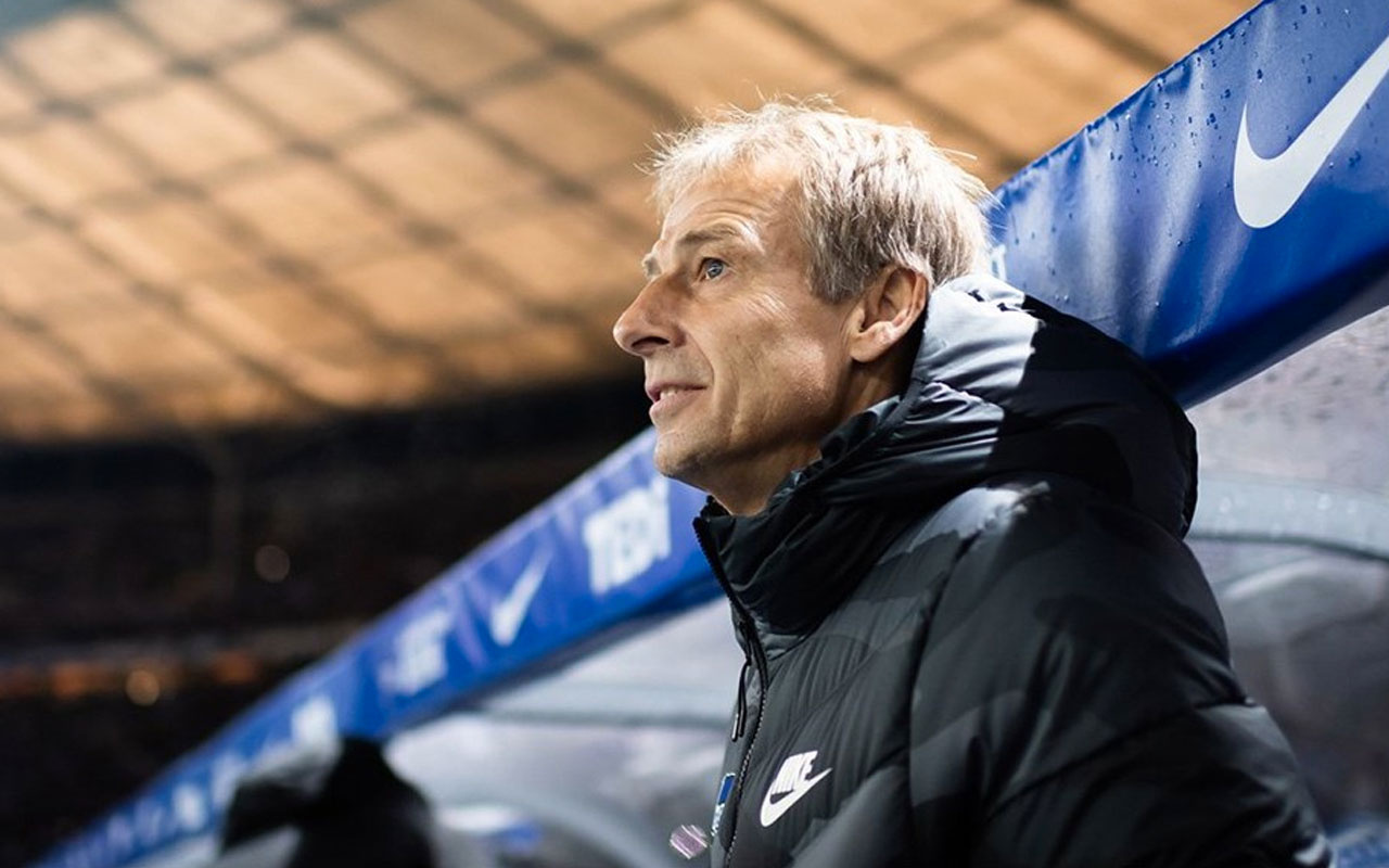 Jürgen Klinsmann 11 hafta sonra istifa etti