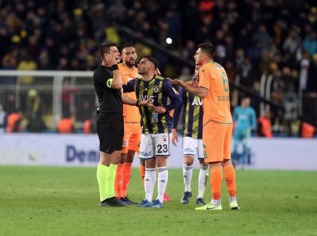 Fenerbahçe Alanyaspor maçının VAR kayıtları dinlendi ağır ceza geliyor