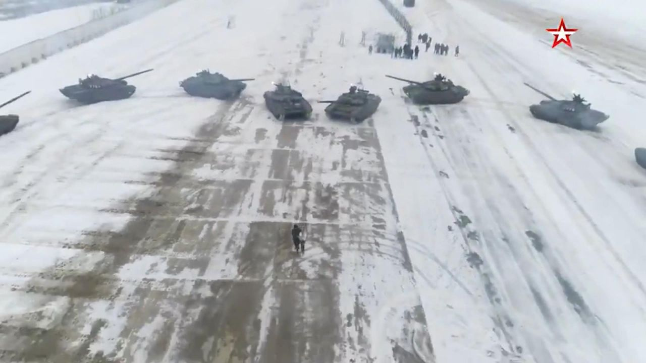 Asker 16 tankla evlilik teklif etti görüntüler yayınlandı