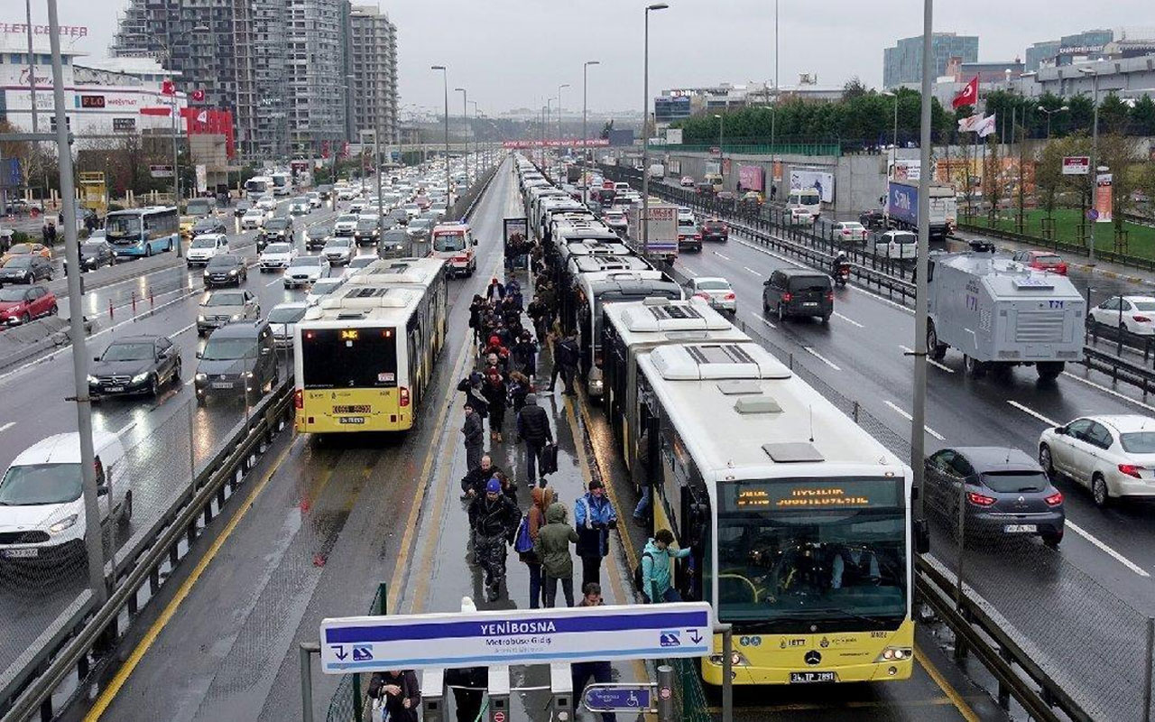 İstanbul'da toplu taşıma 4 gün ücretsiz olacak! 1 Mayıs'ta da metro, metrobüs, İETT ücretsiz oldu