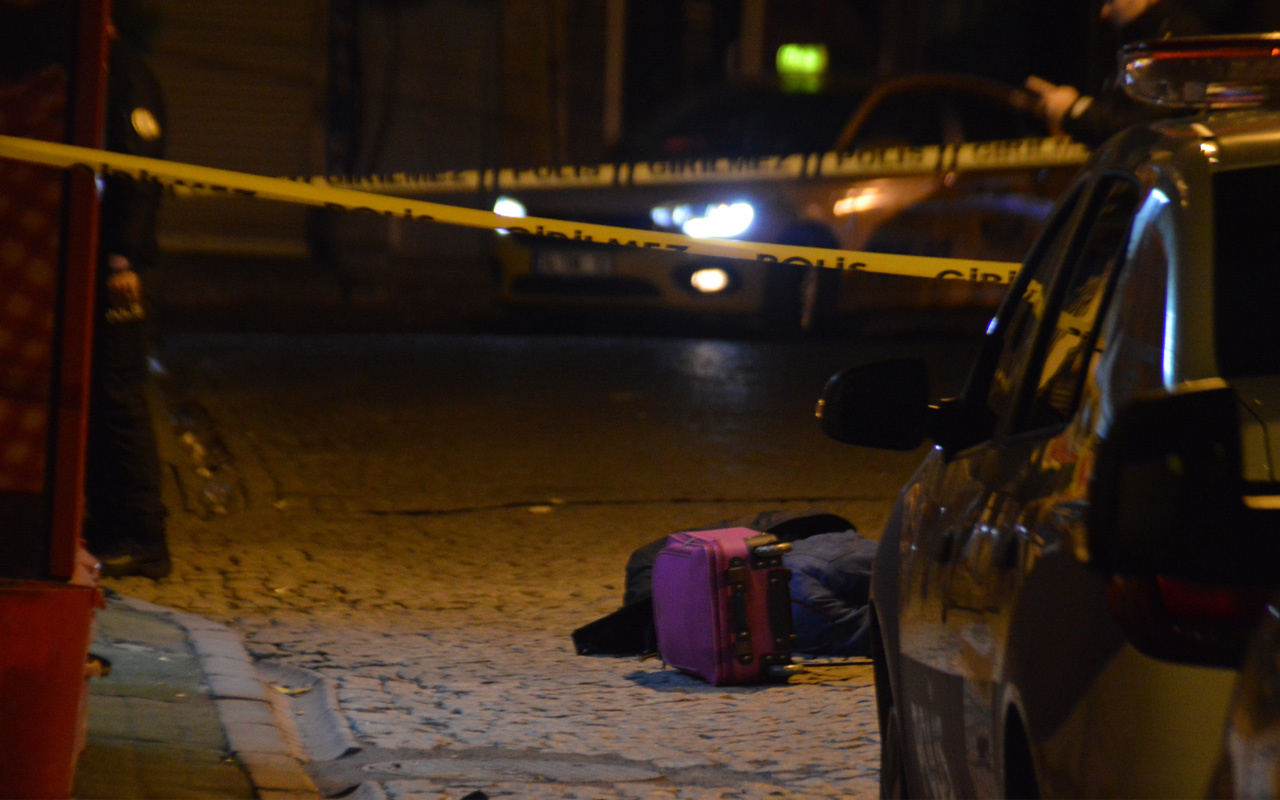 İstanbul Fatih’te birinci kattan düşen şahıs hayatını kaybetti