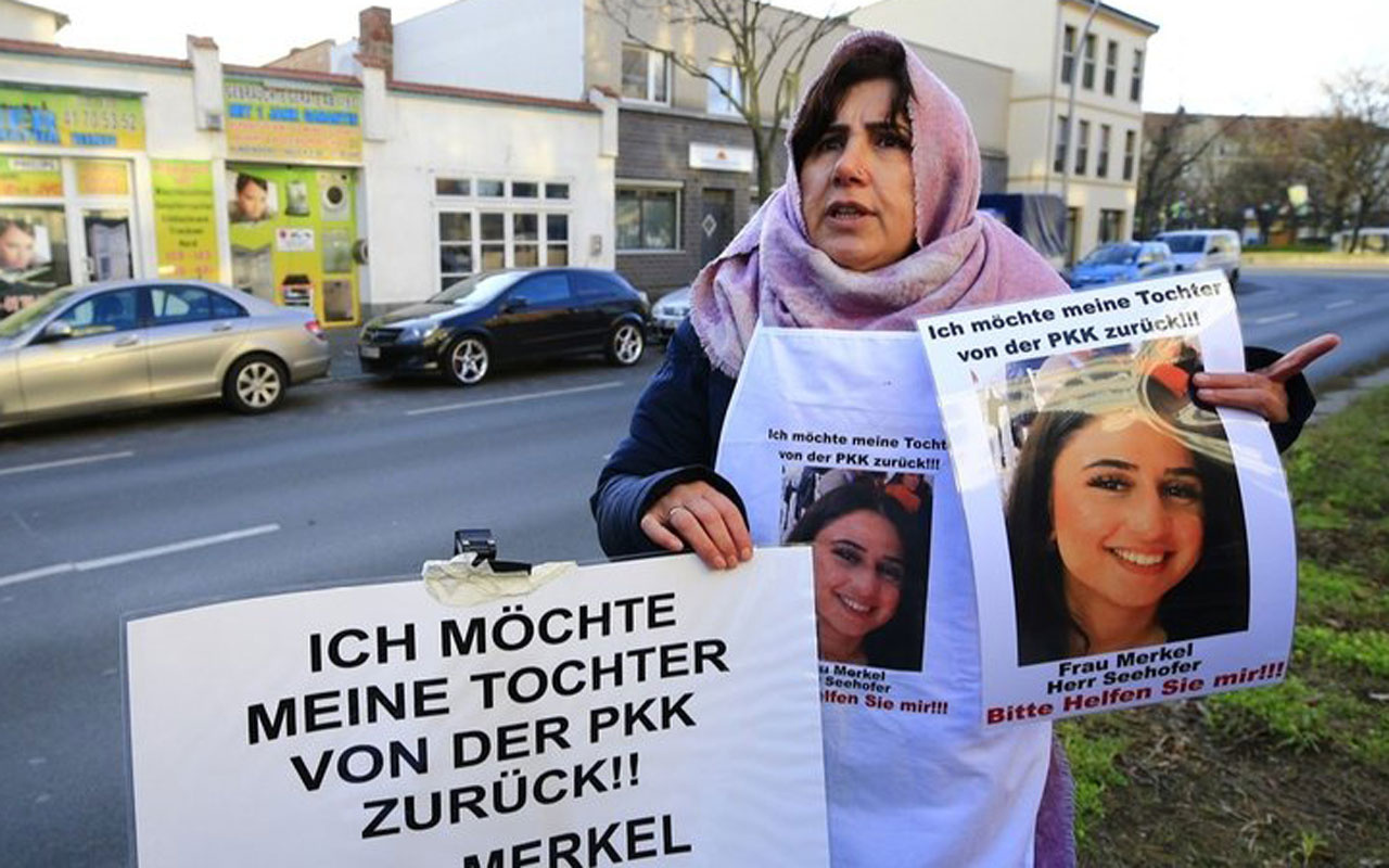 Almanya'da evlat nöbeti başlattı: Kızımı istiyorum