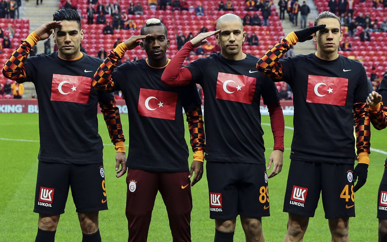 Galatasaray İdlib şehitleri unutmadı