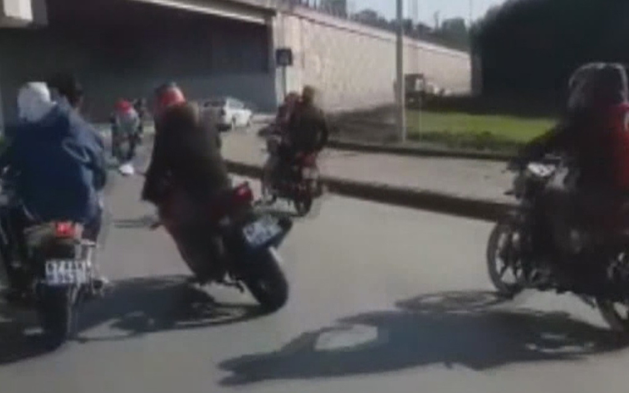 Zonguldak'ta motosikletliler çarpıştı o anlar kask kamerasına yansıdı