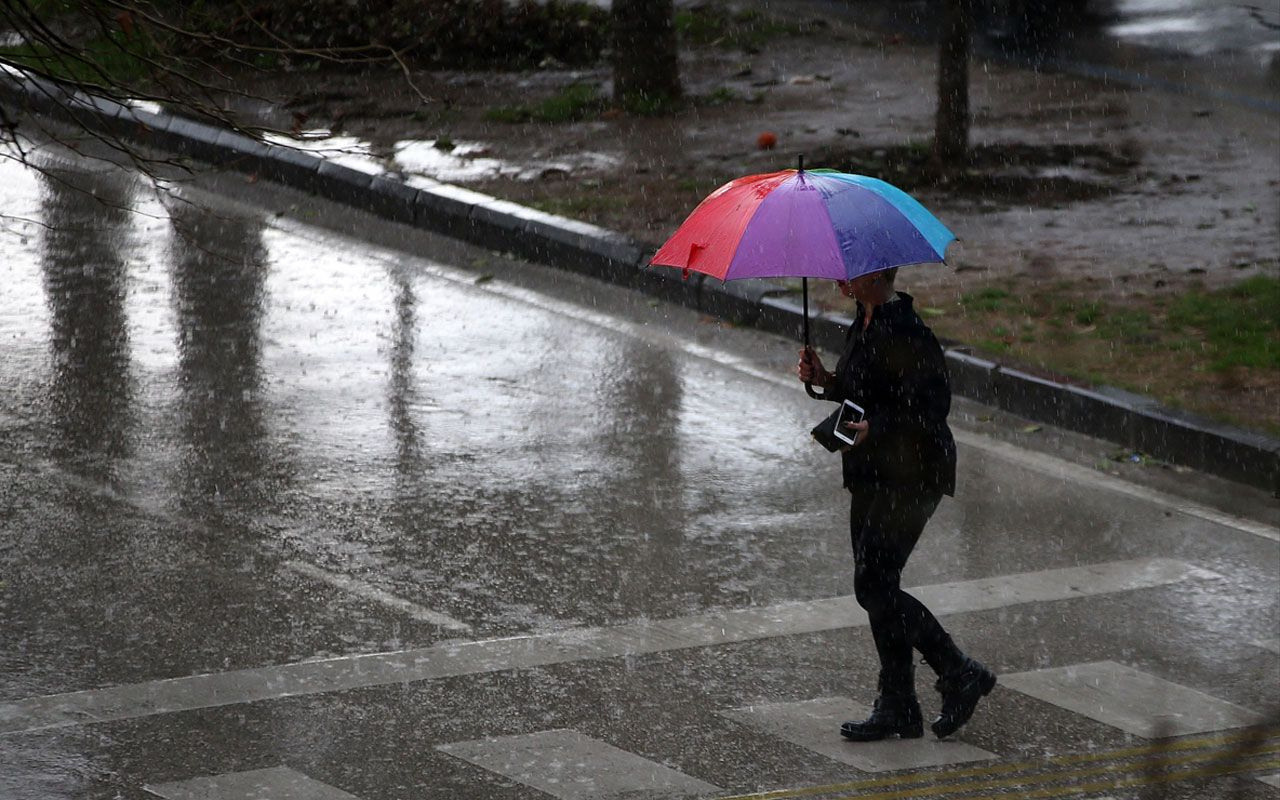 Meteoroloji'den birçok şehre uyarı yapıldı! Dikkat çamur yağacak