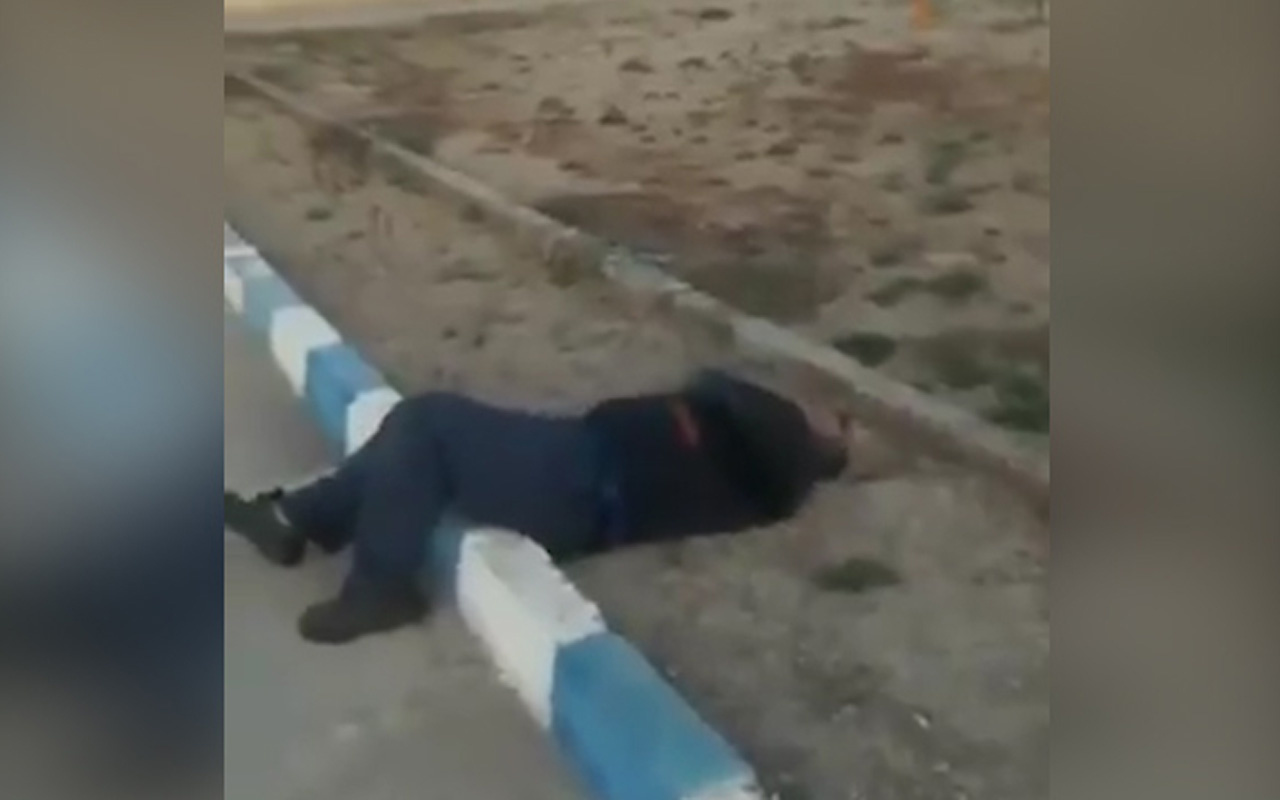 İran'dan ürperten koronavirüs videosu! Yere düşen adam öksüre öksüre...