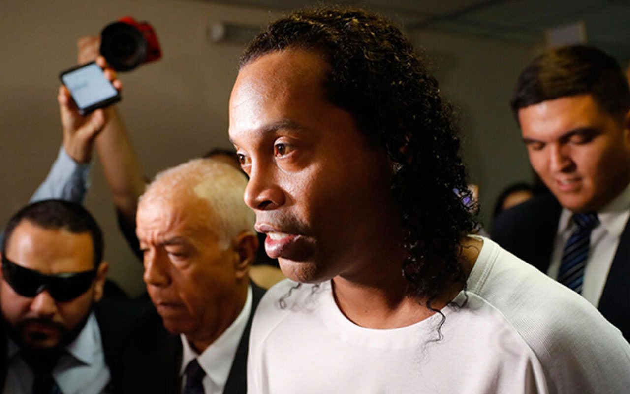 Ronaldinho tutuklandı! Futbolun efsanesinin işlediği suç pes dedirtti