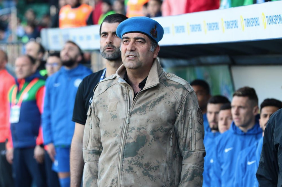 Ünal Karaman'ın Çaykur Rizespor'undan İdlib şehitleri için anlamlı hareket