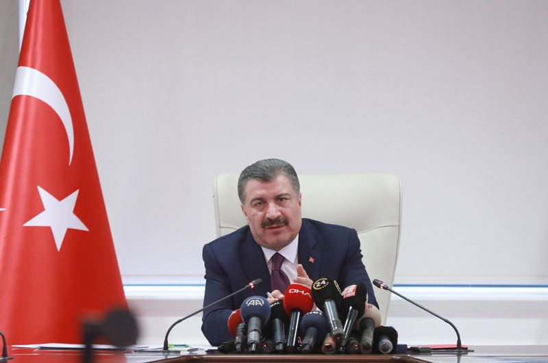 Türkiye'de koronovirüs görülmesi an meselesi! Sağlık Bakanı Fahrettin Koca açıkladı