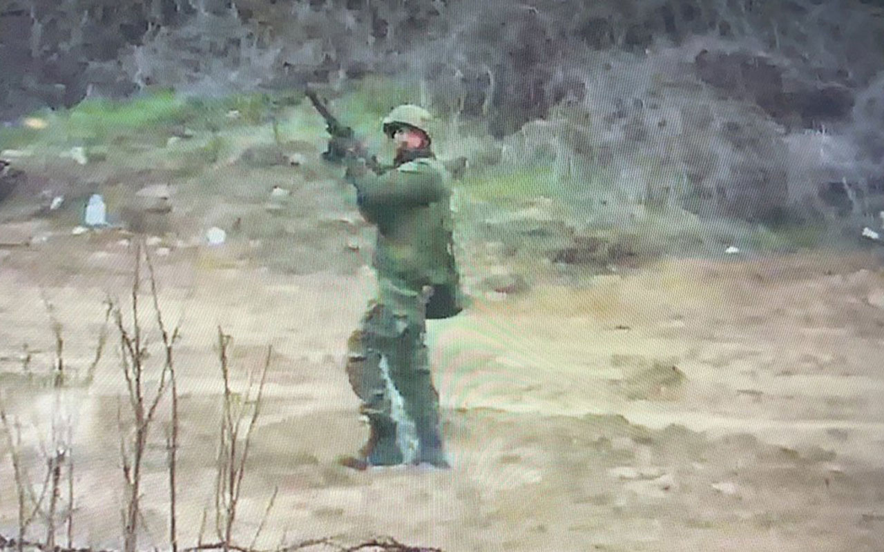 Yunan polisi gerçek mermi kullandı sınırda dehşete düşüren görüntüler