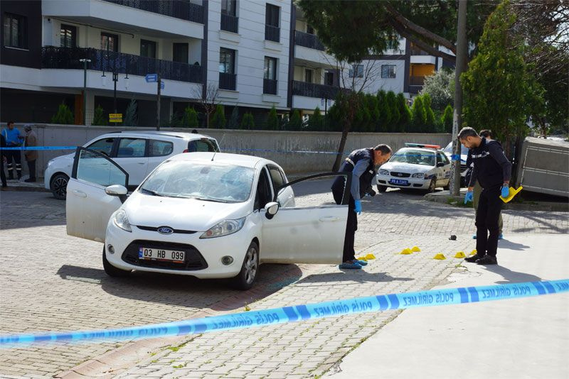 Polis memuru İstanbul'dan Aydın'a geldi eski sevgilisine pusu kurdu