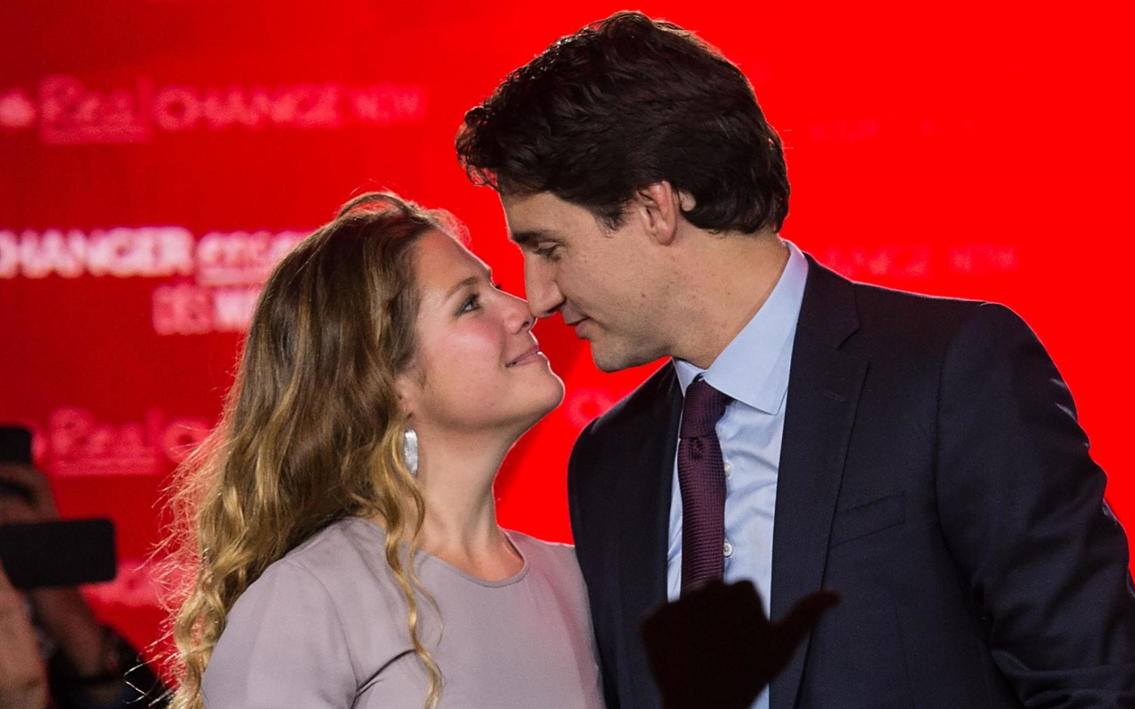 Kanada Başbakanı Trudeau ve eşi koronavirüs şüphesiyle kendilerini karantinaya aldı