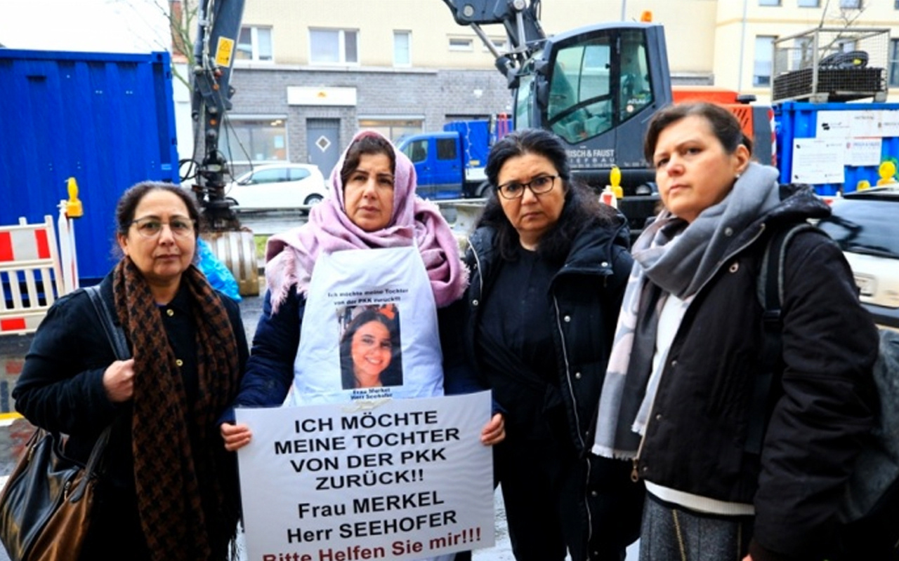 Kızını terör örgütü PKK'ya kaptıran anne Alman Meclisinde eylem yapacak