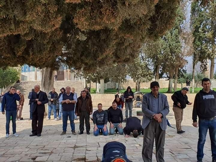 Kudüs’te koronavirüs salgını nedeniyle camiler kapatıldı